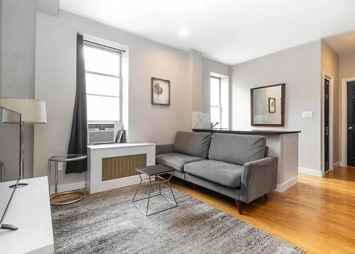 Renovated Lower Eastside 2Br Washer Dryer